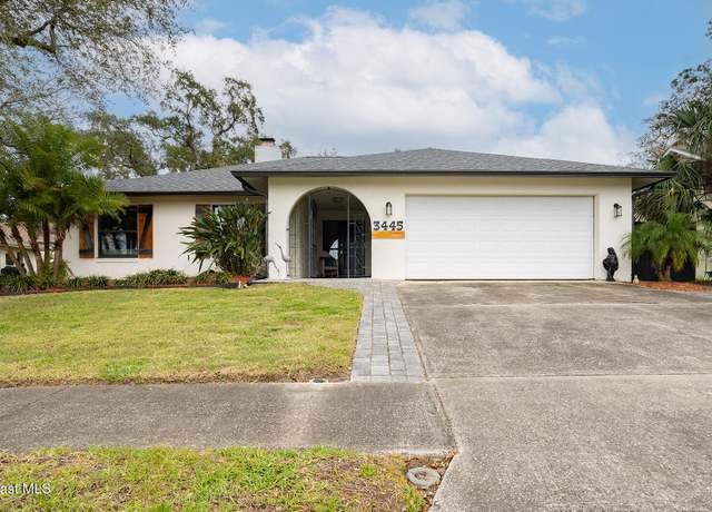 Property at 3445 Muirfield Dr, Titusville, FL 32780, 3 beds, 2 baths
