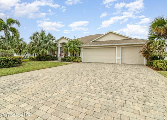 Property at 155 Ridgemont Cir SE, Palm Bay, FL 32909, 4 beds, 3 baths