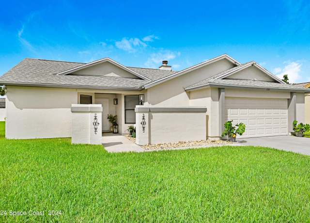 Property at 330 Pine Ridge Ln, Melbourne, FL 32940, 3 beds, 2 baths