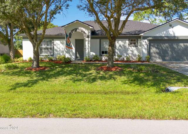 Property at 850 Hanau Ave NW, Palm Bay, FL 32907, 3 beds, 2 baths