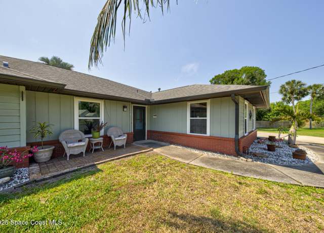 Property at 3585 Serenity Ln, Melbourne, FL 32934, 4 beds, 2.5 baths