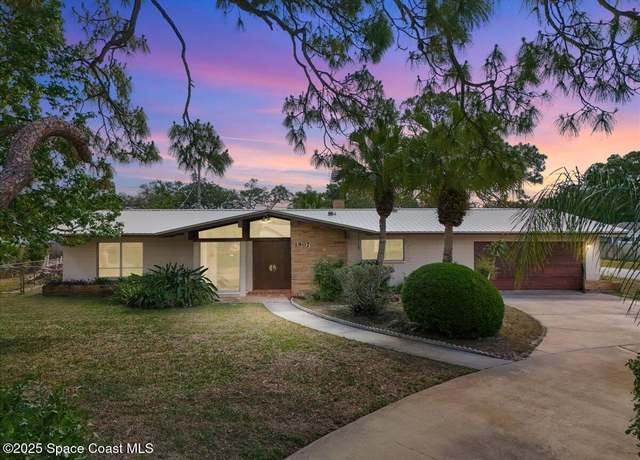 Property at 1907 N Carpenter Rd, Titusville, FL 32796, 3 beds, 3 baths