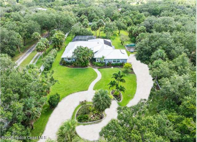 Property at 9495 Fleming Grant Rd, Sebastian, FL 32976, 4 beds, 3 baths