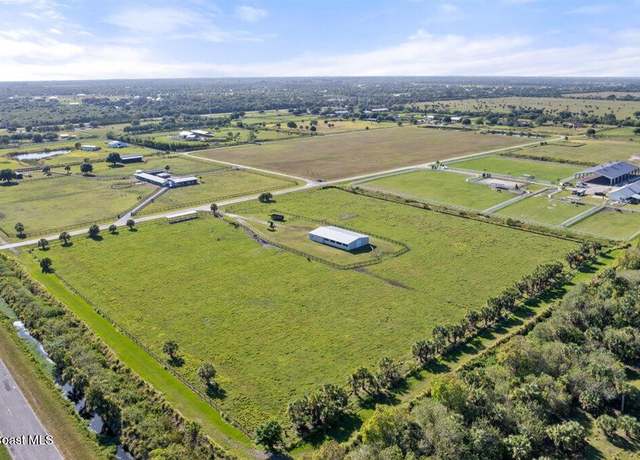 Property at 7775 Polo Square Sq, Vero Beach, FL 32968