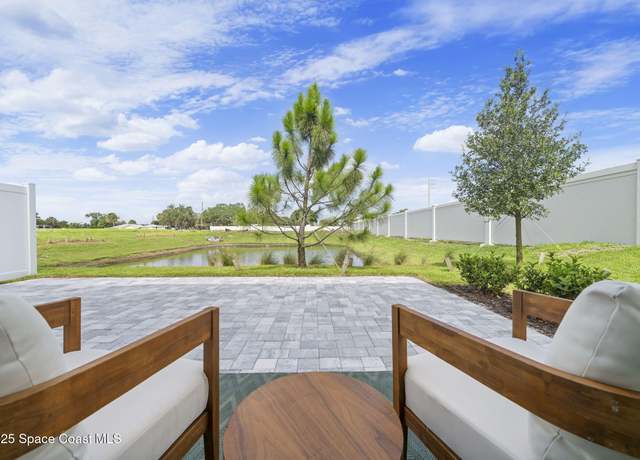 Property at 1360 Windchime Ln, Melbourne, FL 32935, 3 beds, 2.5 baths