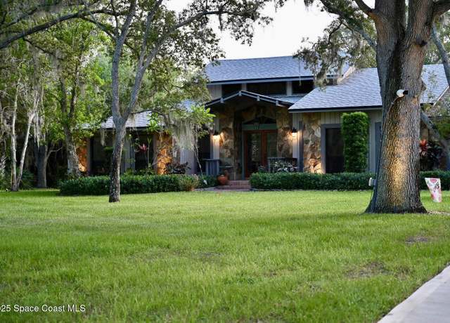 Property at 3226 Villa Espana Trl, Melbourne, FL 32935, 4 beds, 3 baths