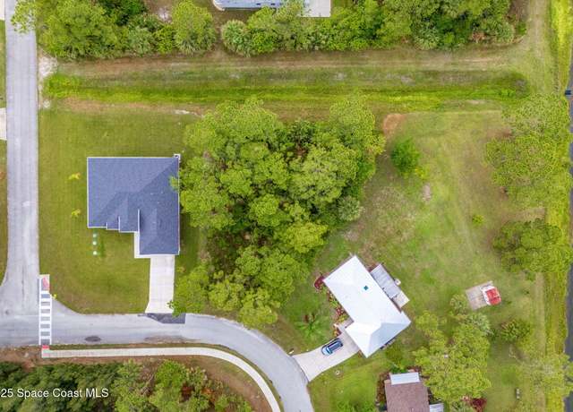 Property at 704 Giblin Ave SW, Palm Bay, FL 32908
