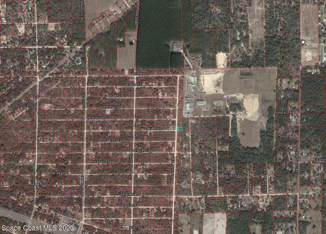 Property at 0002 Unknown Ct, FL 32696