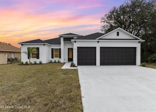 Property at 557 Castana Ave SE #09, Palm Bay, FL 32909, 4 beds, 2 baths