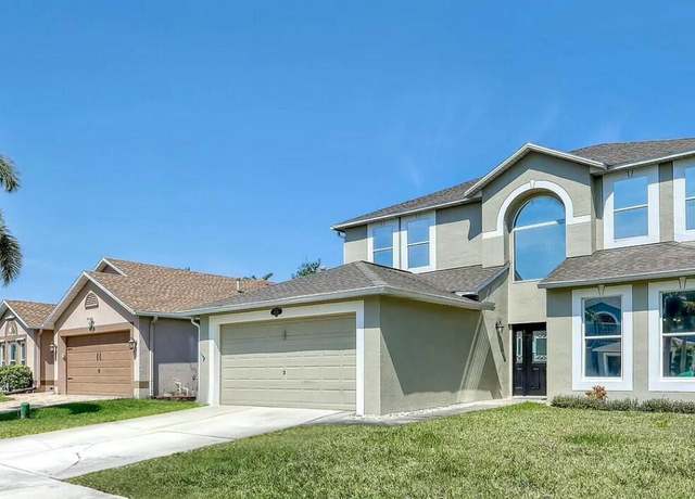 Property at 4026 Four Lakes Dr, Melbourne, FL 32940, 4 beds, 2.5 baths