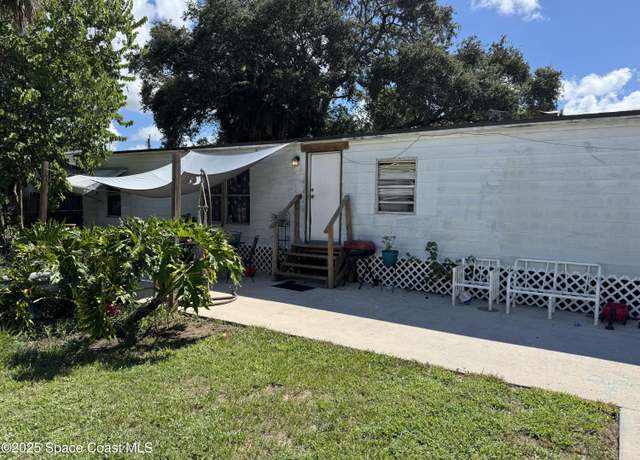 Property at 6996 N Evergreen Dr, Cocoa, FL 32927, 3 beds, 2 baths