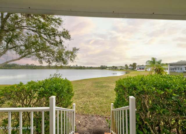Property at 331 Meridian Run Dr #297, Cocoa, FL 32926, 3 beds, 2 baths