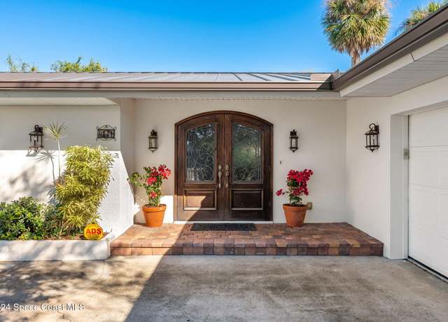 Property at 401 S Palm Ave, Indialantic, FL 32903, 5 beds, 4 baths