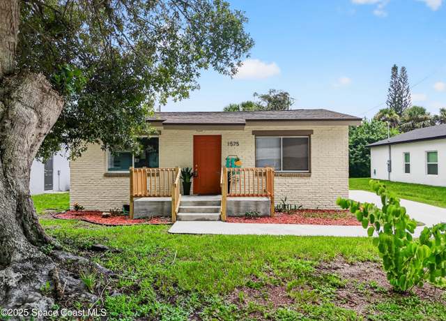 Property at 1575 Elizabeth Ave, Titusville, FL 32780, 3 beds, 2 baths