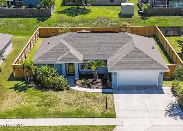 Property at 2029 Gloria Cir NE, Palm Bay, FL 32905, 3 beds, 2 baths