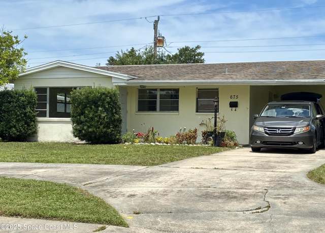 Property at 675 Ironwood Dr, Melbourne, FL 32935, 2 beds, 4 baths