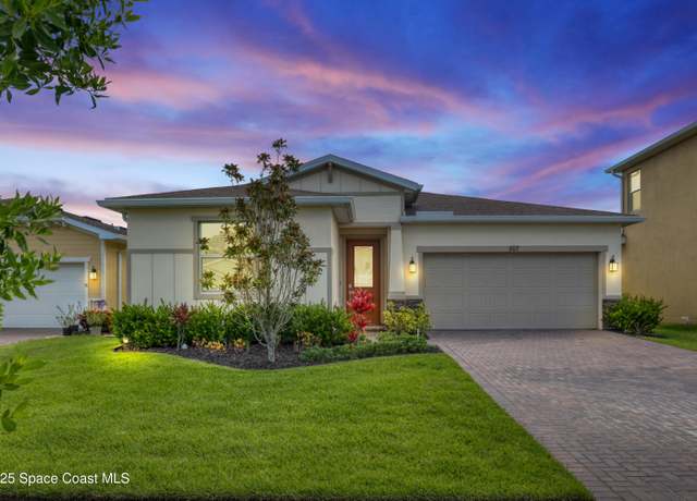 Property at 507 Veridian Cir NW, Palm Bay, FL 32907, 4 beds, 2 baths