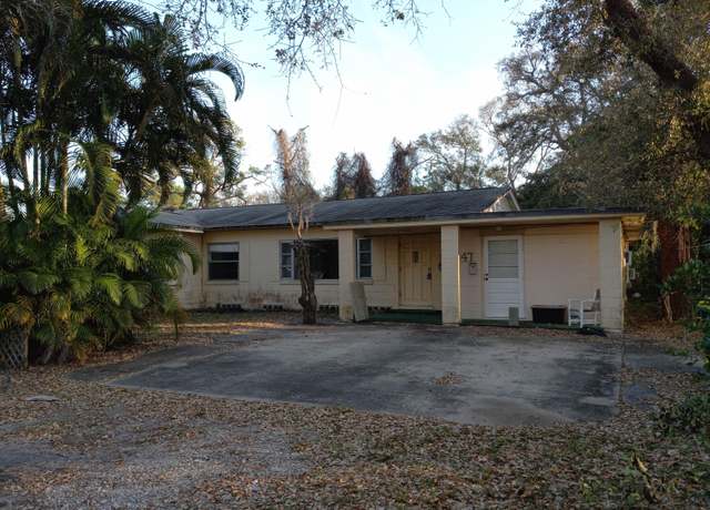 Property at 347 W Merritt Ave, Merritt Island, FL 32953
