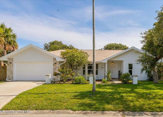 Property at 450 Monaco Dr, Indialantic, FL 32903, 3 beds, 2 baths
