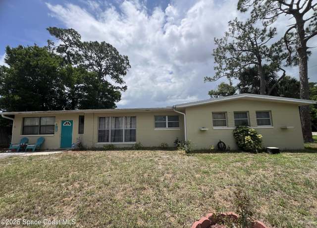 Property at 1109 Alamanda Ln, Cocoa, FL 32922, 3 beds, 2 baths