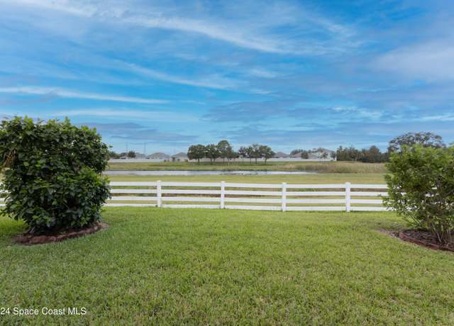 Property at 3720 Alamanda Key Dr, Melbourne, FL 32901, 3 beds, 2 baths