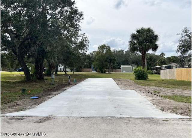 Property at 218 Flamingo Dr, Cocoa, FL 32926