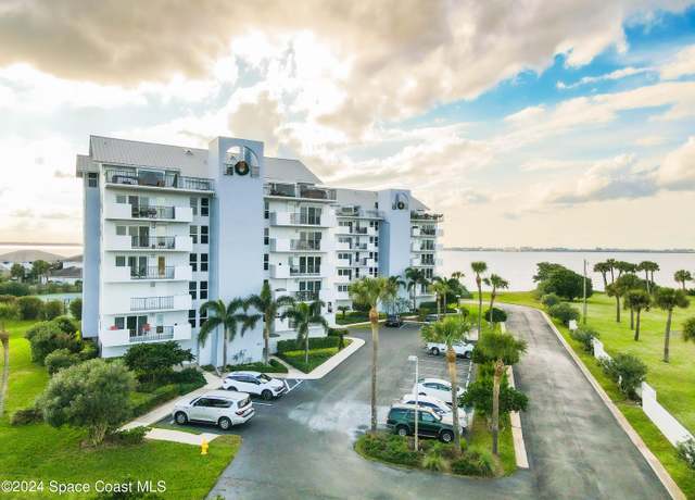 Property at 215 Ballyshannon St Unit C302, Melbourne Beach, FL 32951, 3 beds, 2.5 baths
