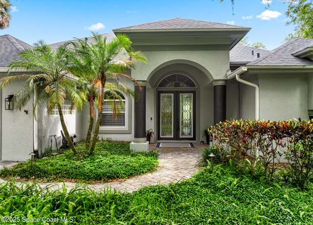 Property at 229 E Melbourne Ave, Melbourne, FL 32901, 4 beds, 3 baths