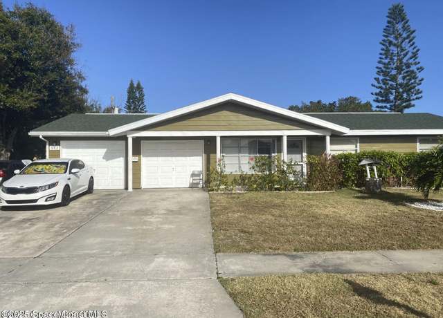 Property at 943 Canal Ln NE, Palm Bay, FL 32905, 3 beds, 2 baths