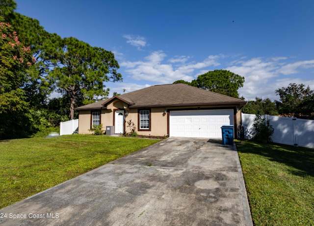 Property at 1389 Illinois St NW, Palm Bay, FL 32907, 3 beds, 2 baths