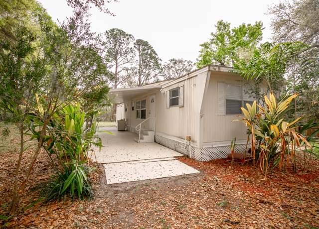 Property at 1150 Roberta Ln, New Smyrna Beach, FL 32168, 3 beds, 1 bath