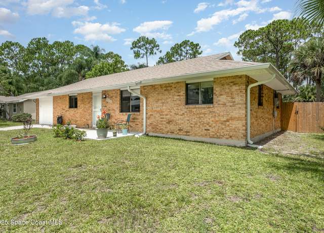 Property at 280 Tatum Rd SW, Palm Bay, FL 32908, 3 beds, 2 baths