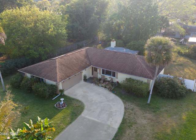 Property at 2618 Watkins Dr, Melbourne, FL 32901, 3 beds, 2 baths