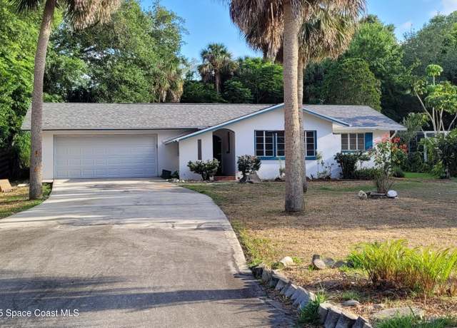 Property at 55 S Grandview Cir, Cocoa, FL 32922, 3 beds, 2 baths