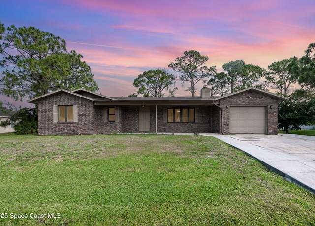 Property at 1535 Starboard St NW, Palm Bay, FL 32907, 3 beds, 2 baths