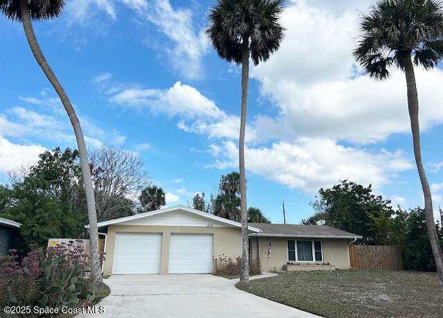 Property at 108 River Heights Dr, Cocoa, FL 32922, 4 beds, 2 baths