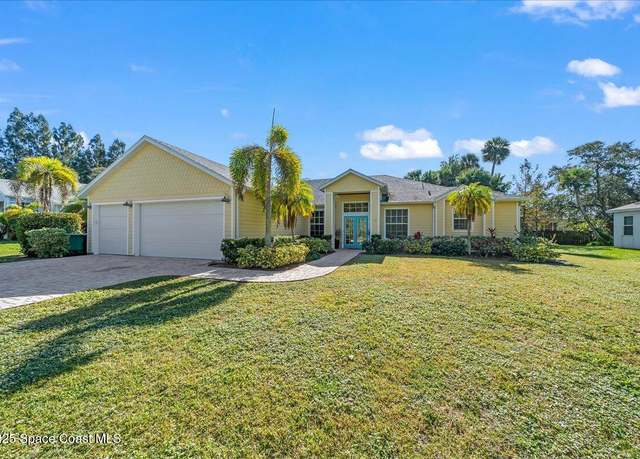 Property at 131 Oak Ln, Cape Canaveral, FL 32920, 4 beds, 3 baths