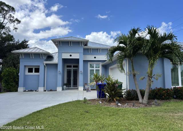 Property at 201 Midvale Ter, Sebastian, FL 32958, 3 beds, 3 baths