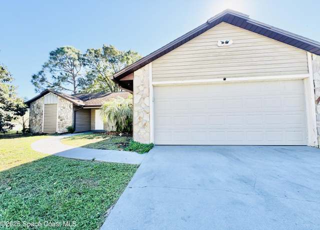 Property at 1810 Kamloops St NW, Palm Bay, FL 32907, 3 beds, 2 baths