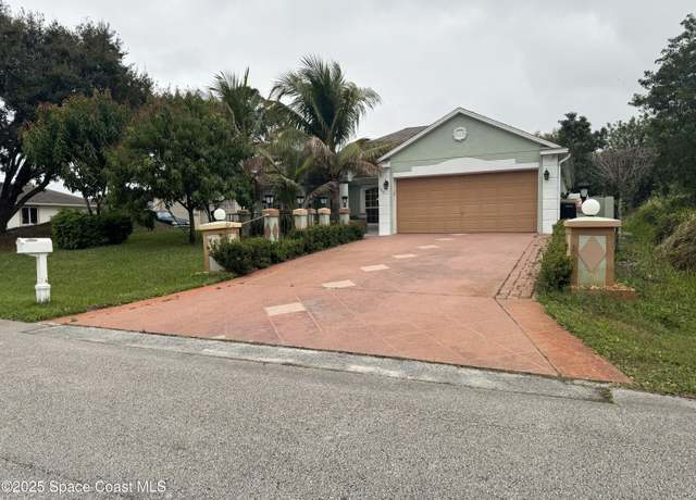 Property at 322 Alder Ave SE, Palm Bay, FL 32909, 4 beds, 2 baths