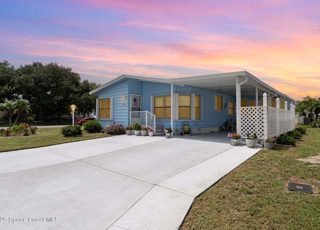 Property at 344 Avocado Dr, Sebastian, FL 32976, 2 beds, 2 baths