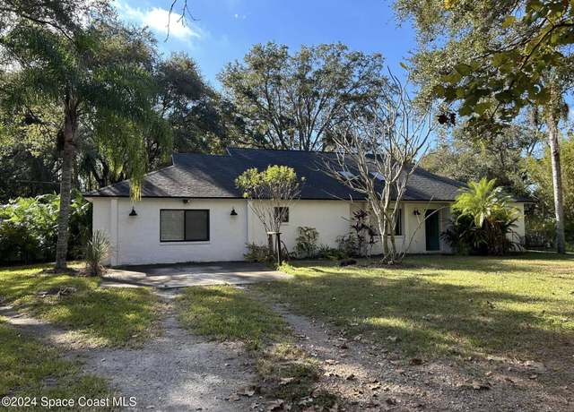 Property at 3325 Angelica St, Cocoa, FL 32926, 3 beds, 2 baths