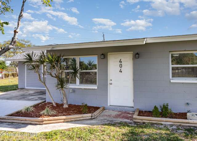 Property at 404 Crown Blvd, Melbourne, FL 32901, 4 beds, 2 baths