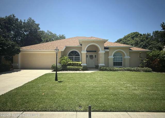 Property at 1010 Spring Oak Dr, Melbourne, FL 32901, 4 beds, 2.5 baths