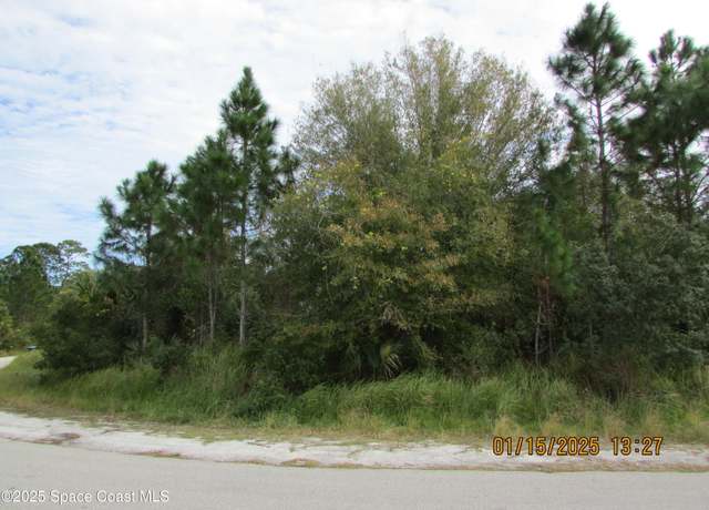 Property at 470 Oakmon Rd SW, Palm Bay, FL 32908
