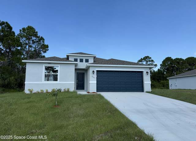 Property at 2071 Gale Ave #31, Palm Bay, FL 32908, 4 beds, 2 baths