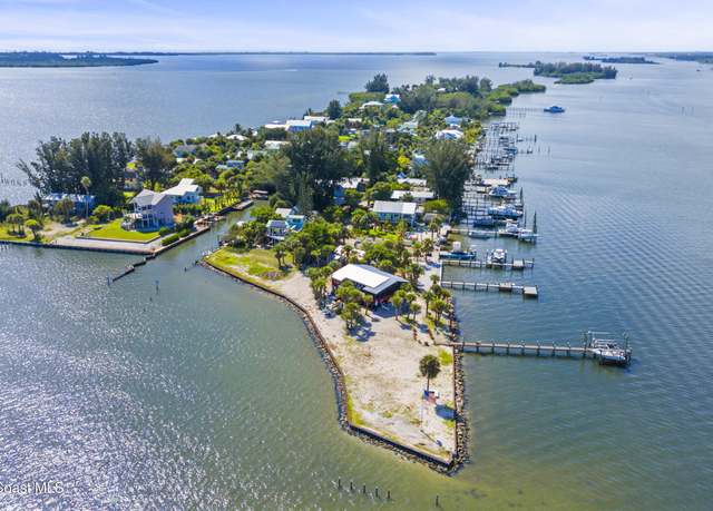 Property at 36 Vip Is Unit A, Grant, FL 32949, 2 beds, 1 bath