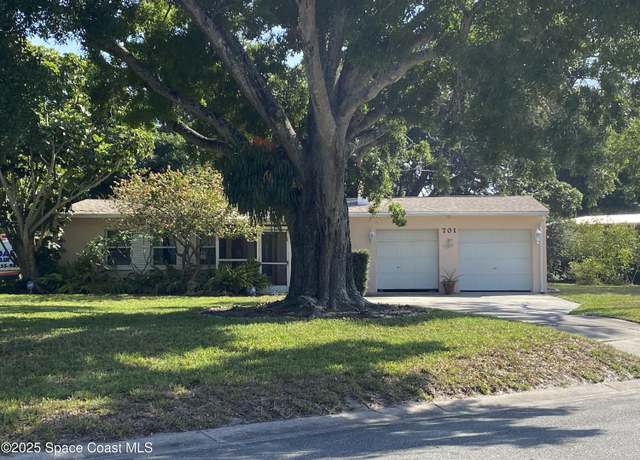 Property at 701 Lund Cir, Melbourne, FL 32901, 3 beds, 1 bath