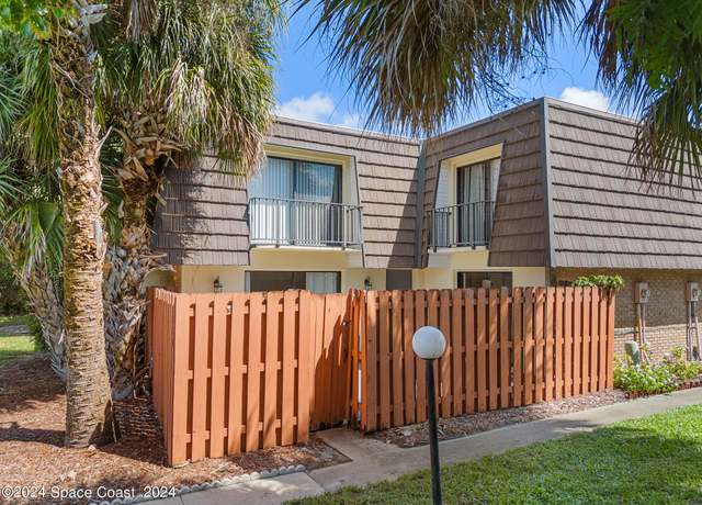 Property at 3414 Vista Oaks Cir NE, Palm Bay, FL 32905, 2 beds, 1.5 baths