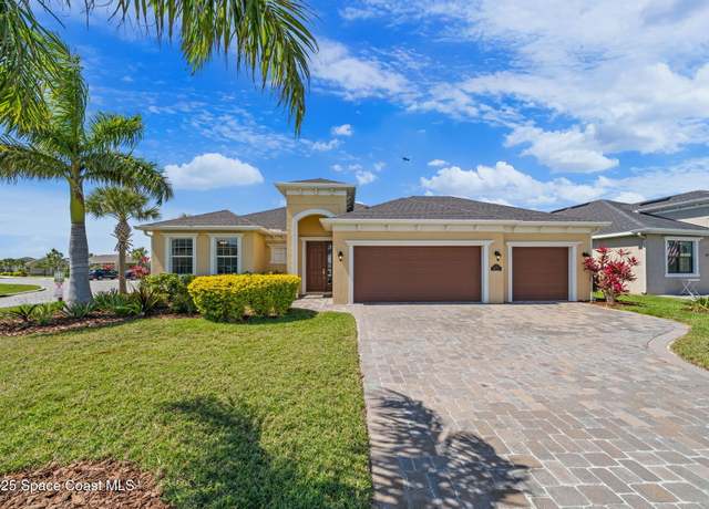 Property at 3122 Casare Dr, Melbourne, FL 32940, 3 beds, 2.5 baths